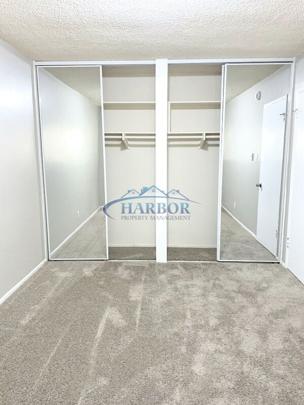 Building Photo - 822 S Leland St