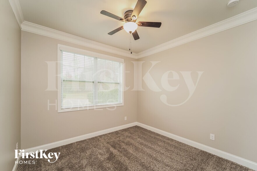 Building Photo - 124 Ridgemont Ln