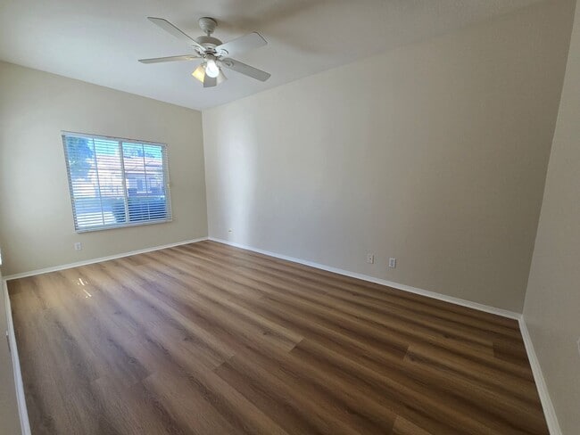 Building Photo - 42534 Coronet Ct