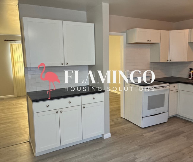 Building Photo - 1196 Bellbrook Ave