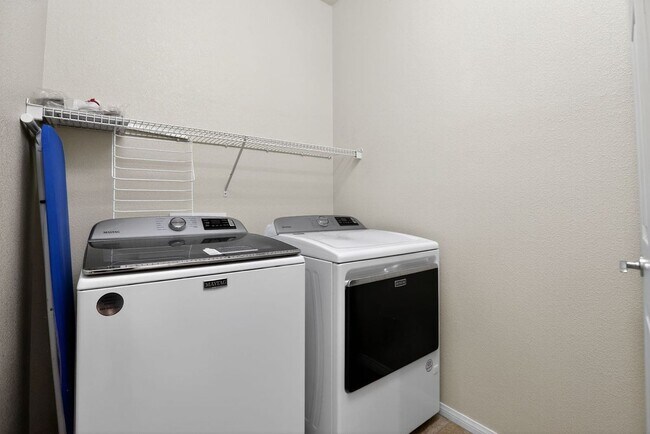 Building Photo - 7634 Riva Ridge St