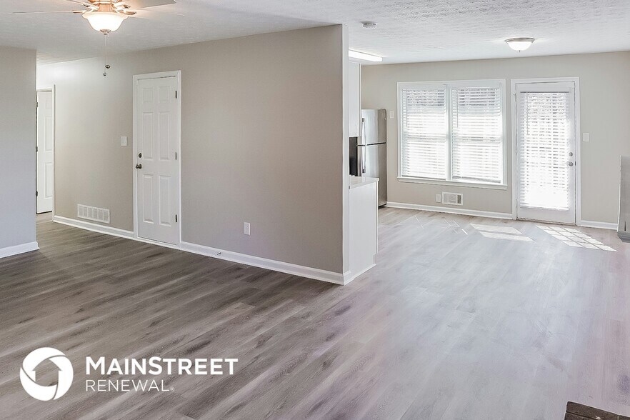 Building Photo - 87 Oak Landing Cir