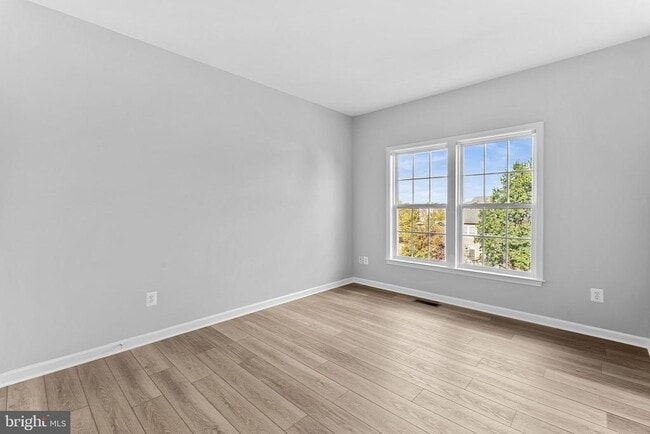 Building Photo - 41848 Inspiration Terrace