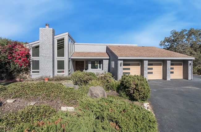 Primary Photo - 13140 Delson Ct