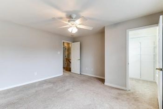 Building Photo - 4517 Meredith Creek Dr
