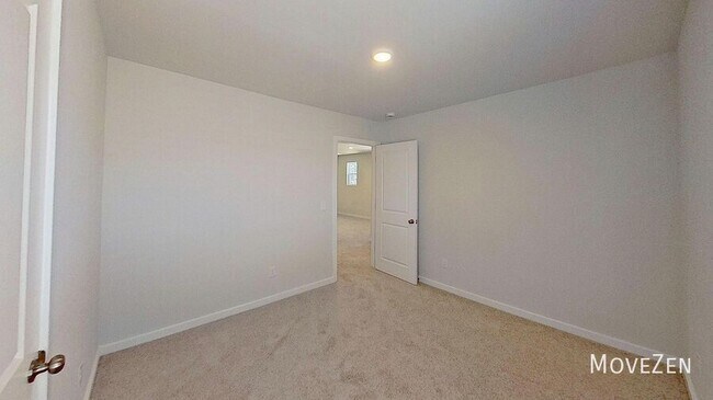 Building Photo - 161 Davis Dr