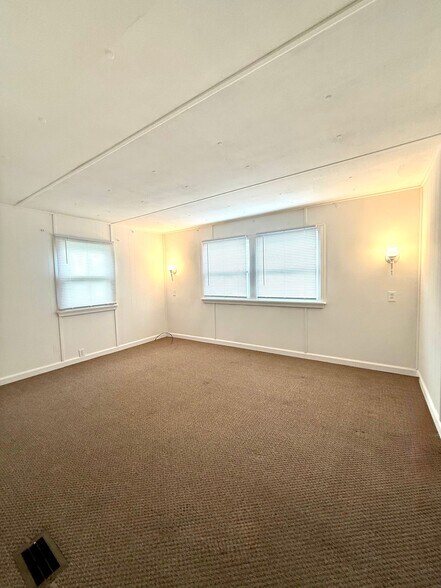 Building Photo - 21496 Gerards Cove Rd