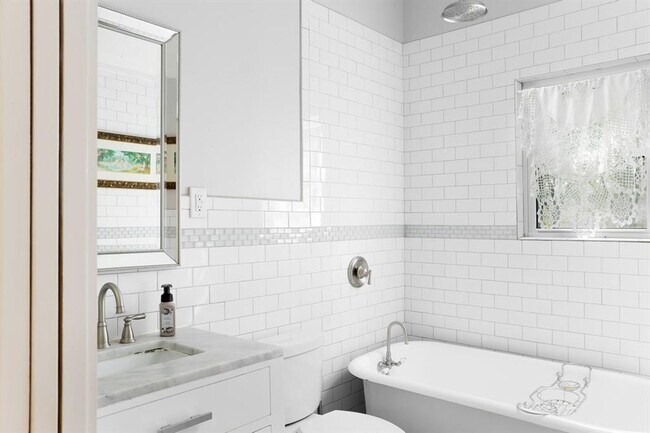 Building Photo - 16429 Red Wagon Ln