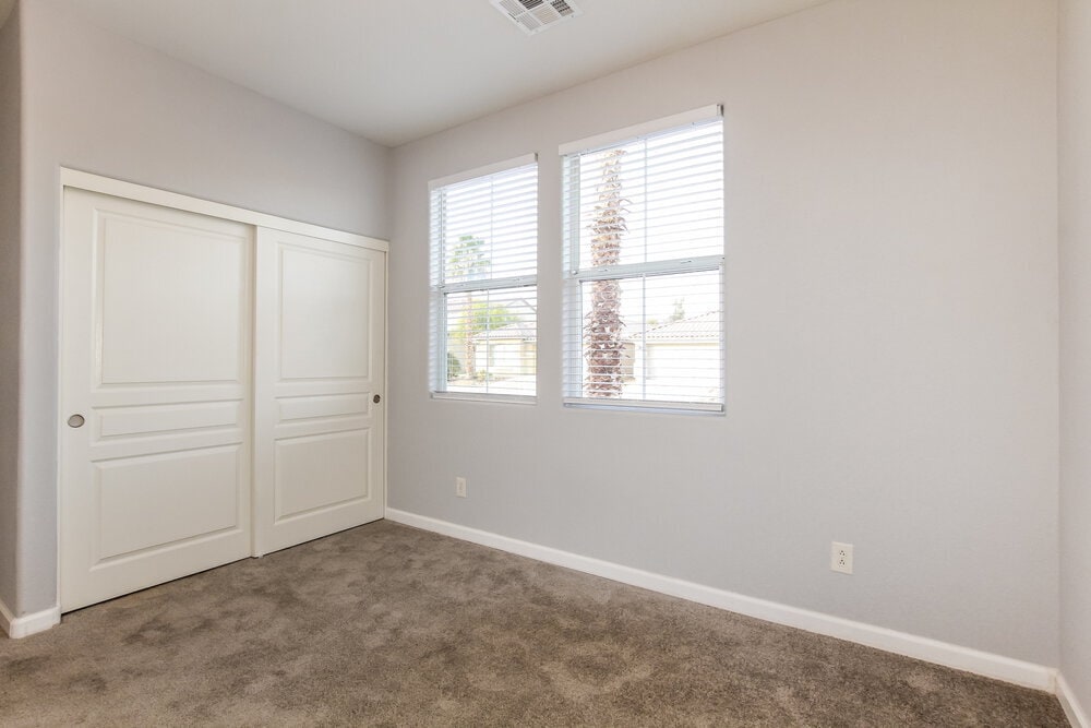 Building Photo - 3545 Terraza Mar Ave