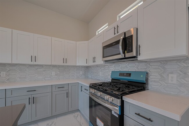 Building Photo - 2414 Sam Wilson St