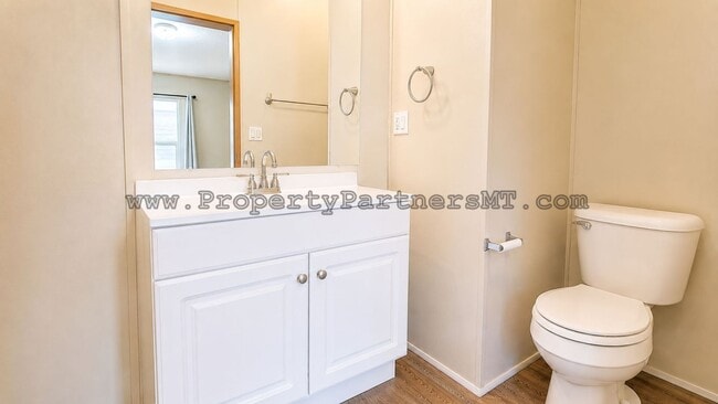 Building Photo - *** Very Nice *** 3 Bed 2 Bath Modular house