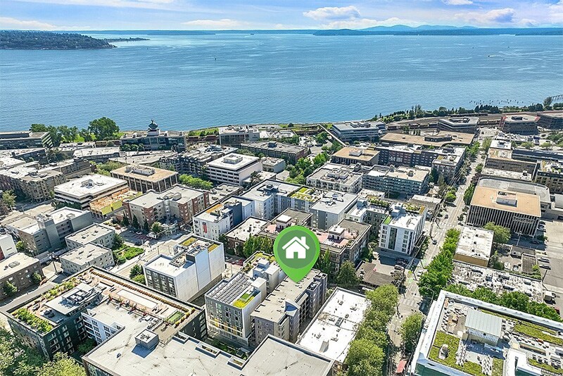 Building Photo - 326 Queen Anne Ave N