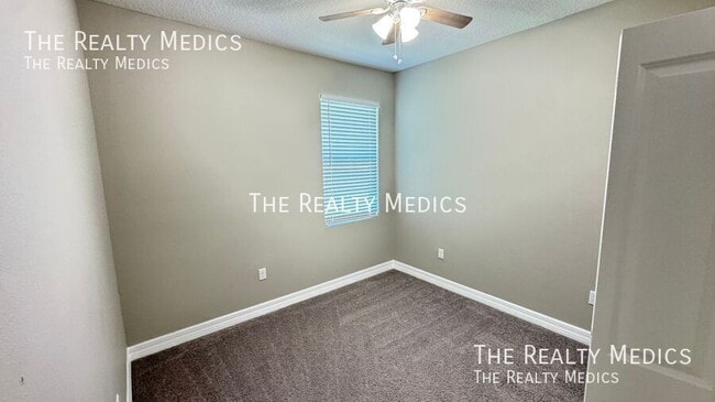 Building Photo - 1364 Congo Dr
