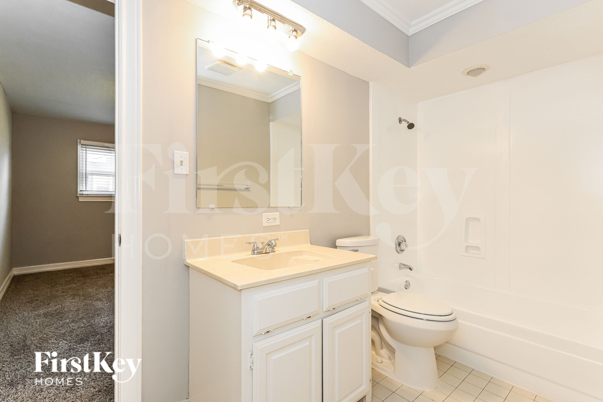 Building Photo - 14042 Hunters Glen