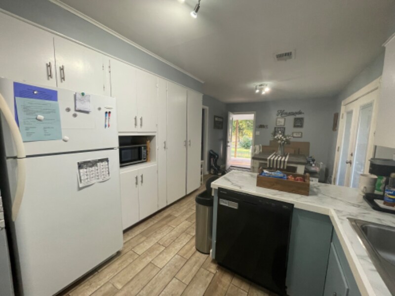 Building Photo - 1739 LA-557