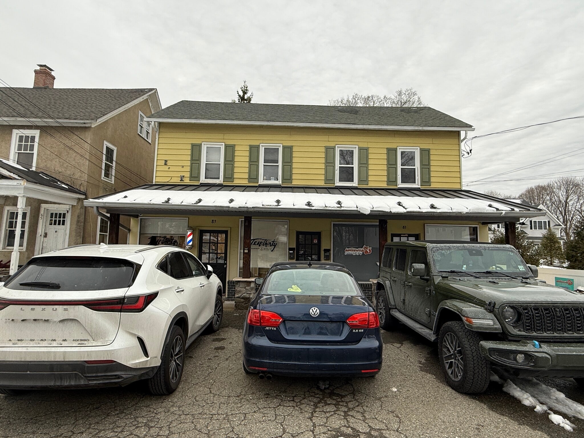 Building Photo - 83 Main St