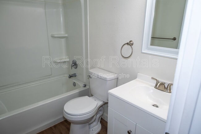 Building Photo - 3411 92nd St S