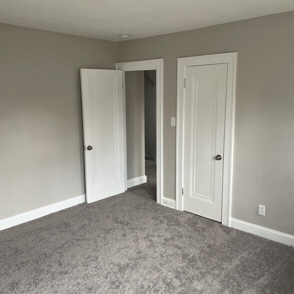 Building Photo - 3916 Orchard Rd