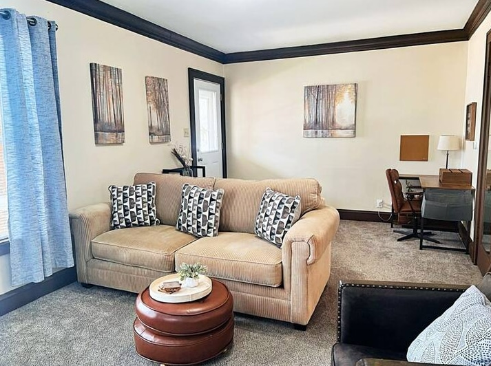 Building Photo - 819 Bell Ave