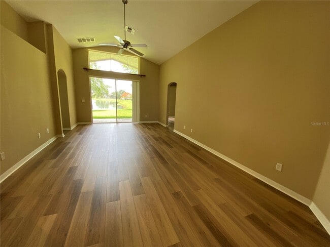 Building Photo - 14921 Braywood Trail
