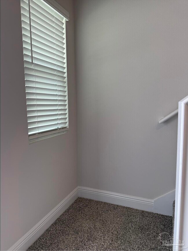 Building Photo - 3984 Pendragon Cir