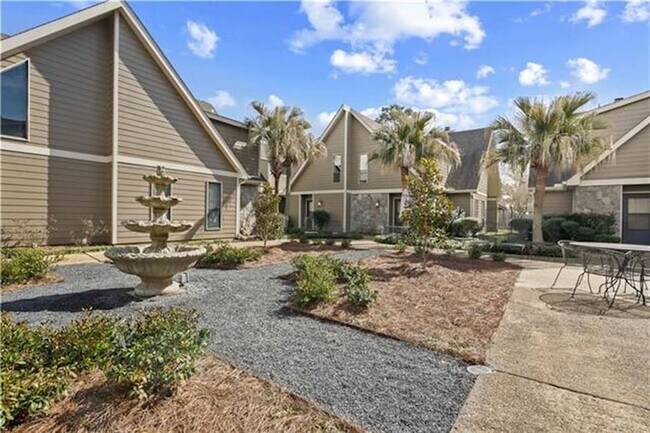 Building Photo - 500 Aries Dr