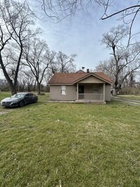 Building Photo - 61 S 49th St