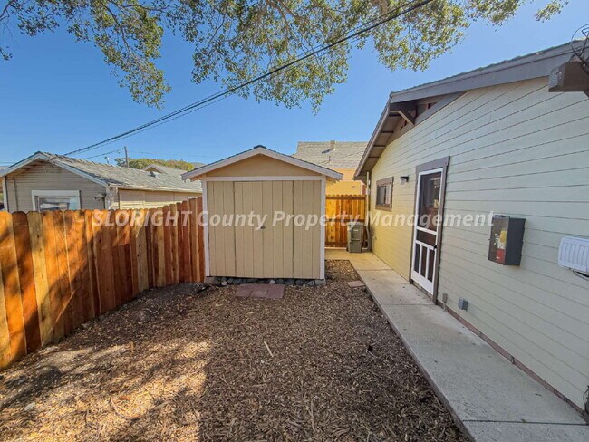 Building Photo - AVAILABLE NOW - Newly renovated studio in SLO Old Town Railroad District