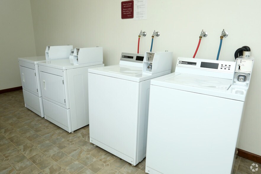 Interior Photo - Clairemont Village Apartments and Townhomes