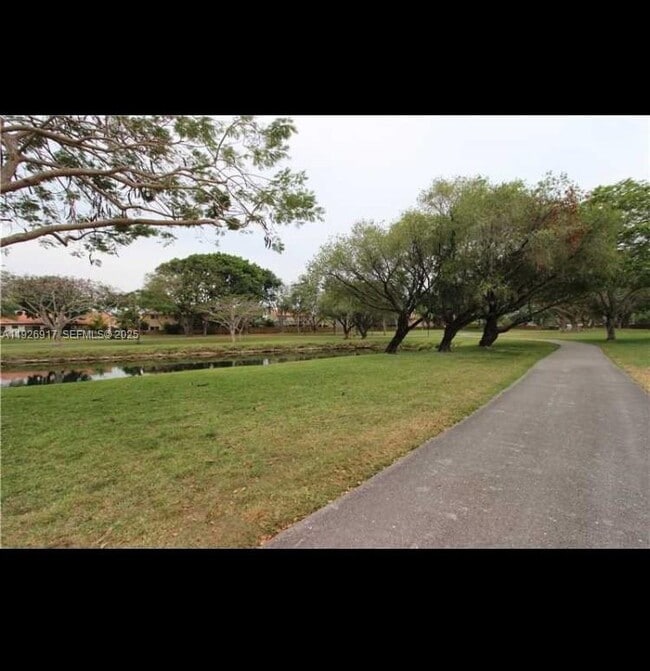 Building Photo - 15570 SW 105th Ln