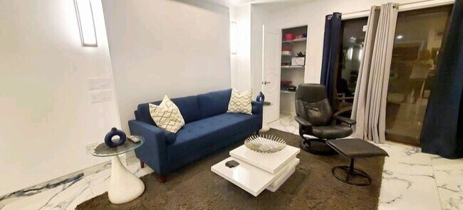 Building Photo - 474 S Calle Encilia