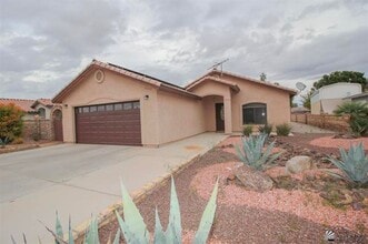 Building Photo - 3 Bedroom SOLAR Home in the Foothills for Rent!