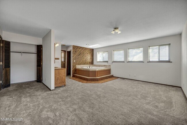 Building Photo - 30 El Caballo Trail