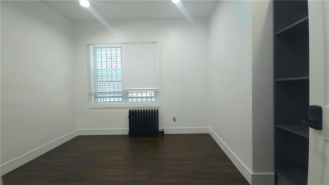 Building Photo - 1329 New York Ave