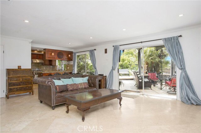 Building Photo - 25242 Bentwood