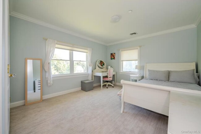 Building Photo - 107 Puritan Dr