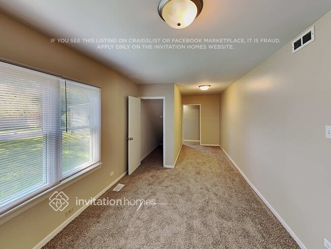 Building Photo - 7930 Long Ave