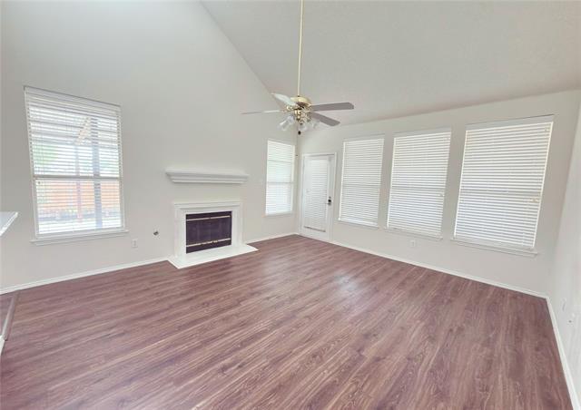 Building Photo - 1196 Winnipeg Dr