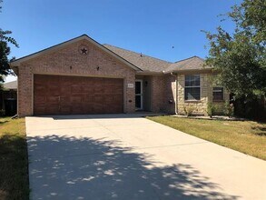 Building Photo - 4905 Spur Ridge Ct