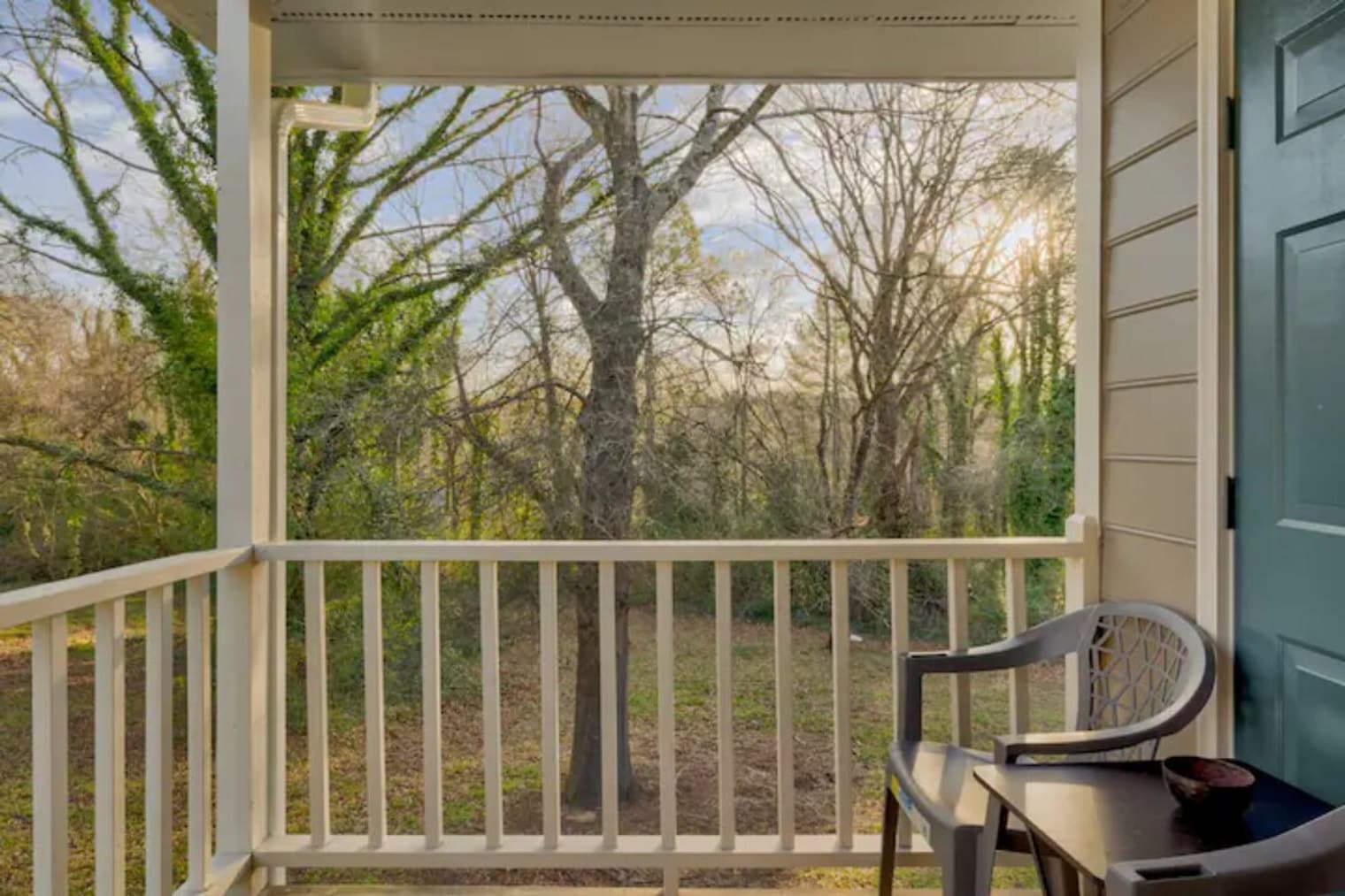 Building Photo - 2225 Summit St