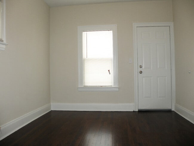 Building Photo - 3585 Chelton Rd