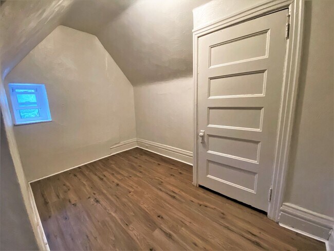 Building Photo - Highland Park - Apartments For Rent In Pit...
