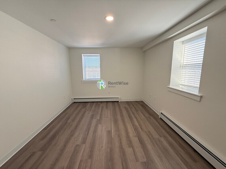 Building Photo - 16 Beals Rd