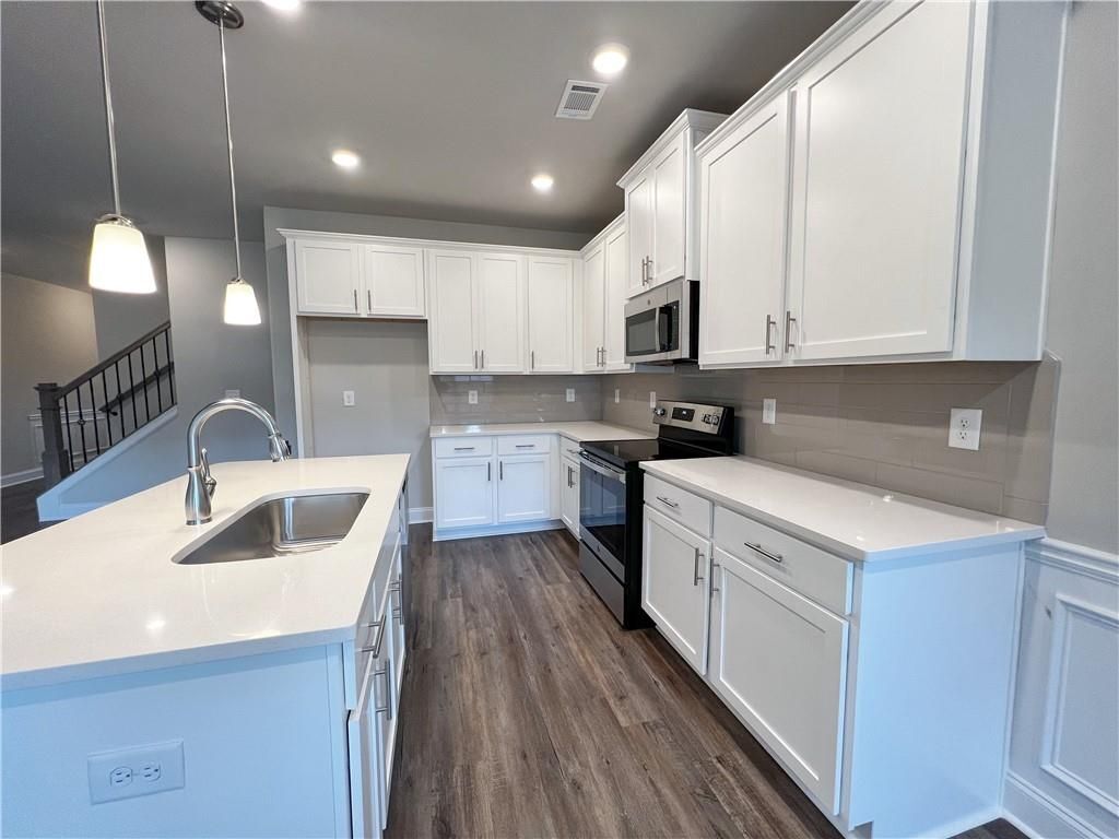 Building Photo - 500 Rockfern Ct