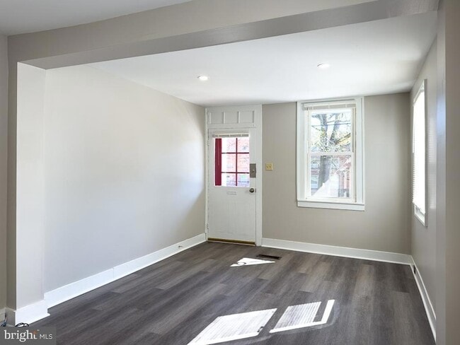 Building Photo - 127 N Prince St