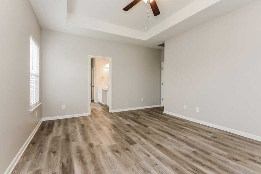 Building Photo - 228 Prescott Cir