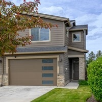 Building Photo - New listing!  Modern, A/C, Washer & Dryer included!