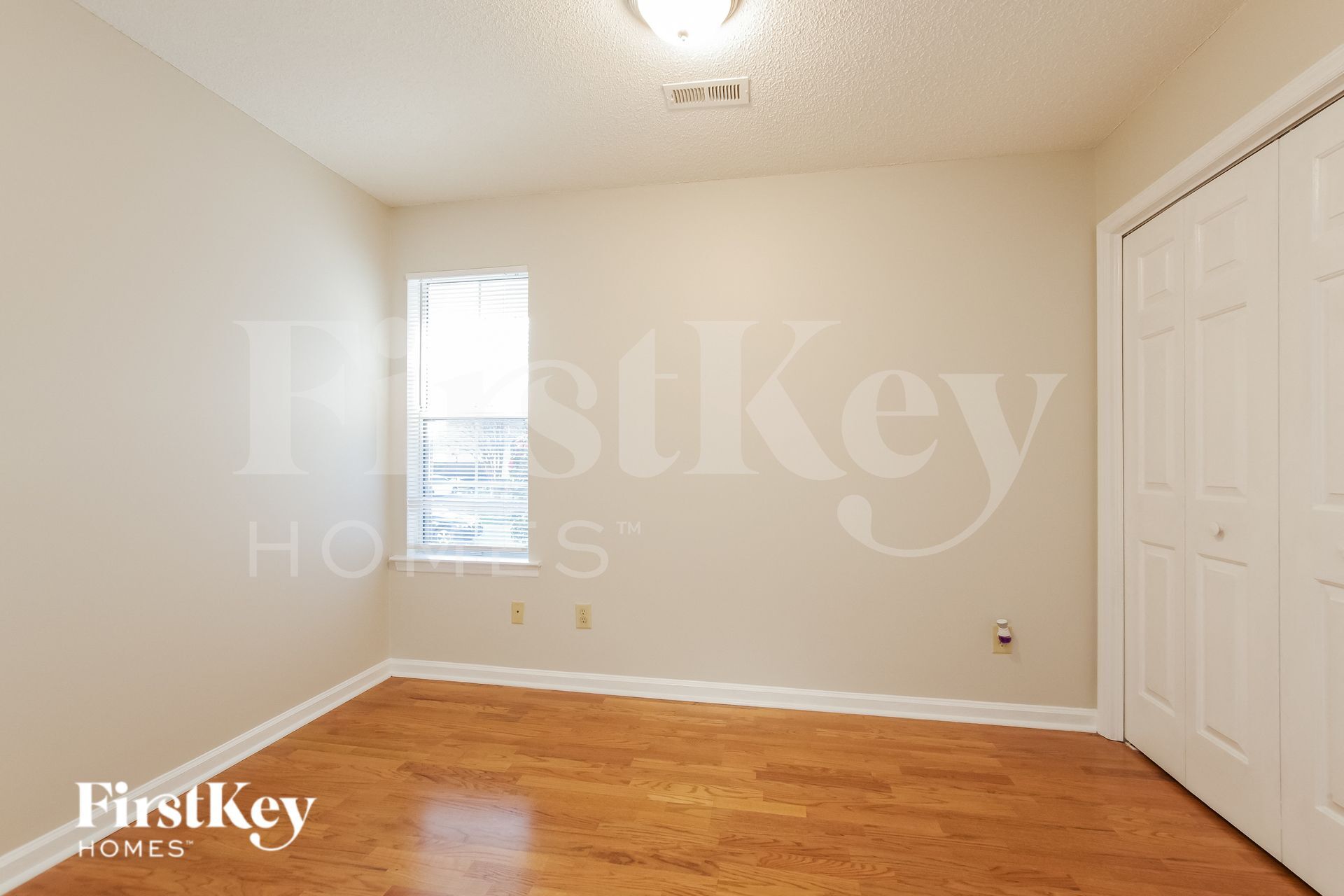 Building Photo - 6627 Flat Creek Dr