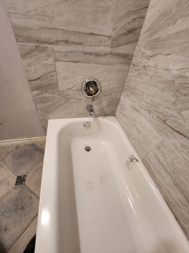 Building Photo - 4027 Summit Valley Dr