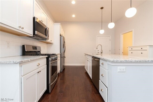 Building Photo - 1455 W 32nd St